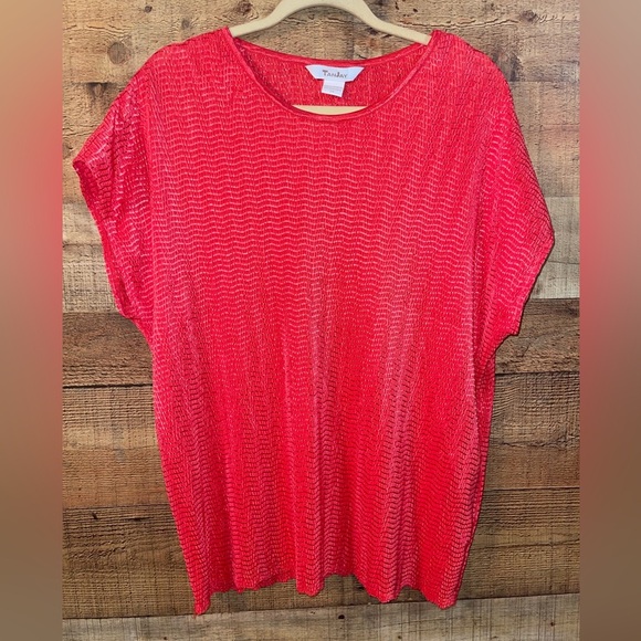 TanJay Textured Sleeveless Blouses - Picture 4 of 11